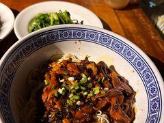 -沪西老弄堂面馆(定西路店)