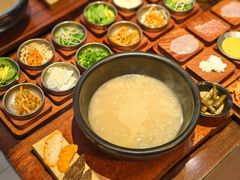 -银米·云南传统过桥米线(双廊黑金冠店)