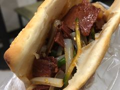 夹牛肉凉粉-小陈方酥锅盔(古城总店)
