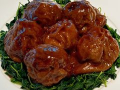 油面筋塞肉-屋里厢上海菜馆
