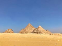 -吉萨金字塔群