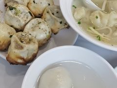 -老西白点心店