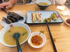 -众品老方子锅贴甜沫(李村店)