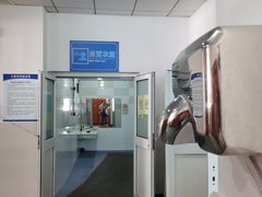 -七宝中学游泳馆