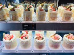 -罗森尼娜(德思勤店)