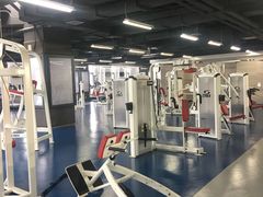 -美格菲健身(外滩店)