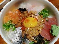 -晶吉·居酒屋·烧鸟·生鱼饭(中山区民主广场店)