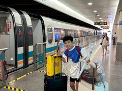 -龙阳路磁悬浮列车总站-停车场