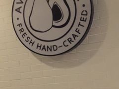 -油梨树 AVOCADO TREE(亮马桥店)