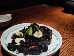 傣味黑木耳-云海肴·汽锅鸡·云南菜(高德置地店)