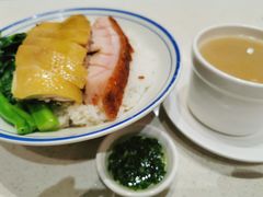 -香港新发烧腊茶餐厅(水围店)