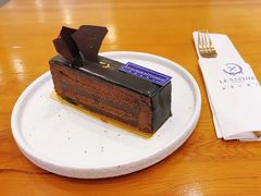 -LE SAPHIR 莎菲尔菓子(和兴店)