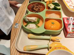 -关东小磨东北菜(上海长风大悦城店)