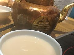 -蒙亨·手把肉·蒙古包文化主题餐厅(天恒广场店)