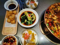 -老佛爷铜炉蛙锅(东门老街店)