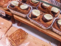 奶油芝士酥菠萝-巴黎贝甜(五道口店)