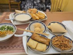 -正南齐北·老街糯米团(洪崖洞店)