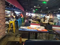 -第5大道精品休闲购物广场