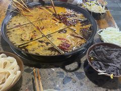 -正南齊北重庆老火锅(光华村直营店)