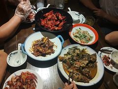 -聚汇三少·龙虾·中餐厅(莫邪路新天地店)