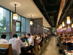 大堂-郑喜旺烧烤(郑州总店)