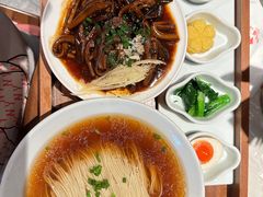 -松鹤面馆·古法焖肉面(观前店)