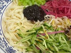 老北京炸酱面-门框胡同百年卤煮(新街口店)