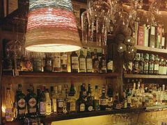 -城墙外BAR