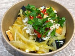 剪个臭豆腐饼-自黑豆夫·臭豆腐夹馍(四海唐人街店)