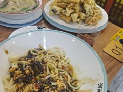-浑河春面馆·老北京非遗鹿角面(良乡店)