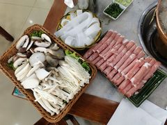 -壹条龙饭庄台基厂店