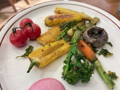 -Mark&Mars Restaurant