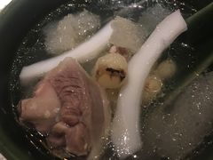 -润园四季椰子鸡火锅(海上世界店)
