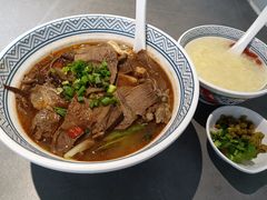 -粉吖吖·邵阳米粉(体育西路店)