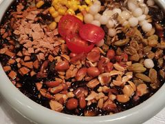 -湖庭壹品鸭王·传统北京烤鸭·别墅私房菜·庭院宵夜(江宁店)