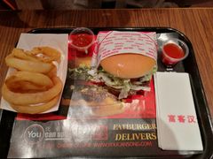 -FATBURGER 特富客汉堡(外交公寓店)