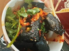 -黑色经典臭豆腐·湖南特产(步行街店)