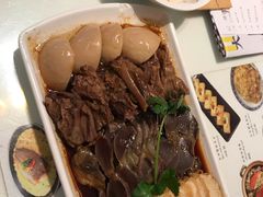 -新大咀港式茶餐厅(宝山万达店)