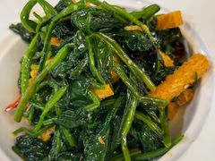 -汗腾格里·风味餐厅(新疆驻京办店)