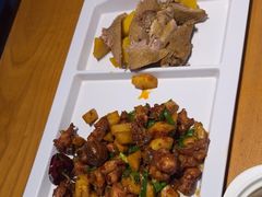 -隔壁老王·家常云南菜(花巷店)