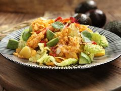 牛油果鲜虾菠萝沙拉-车谷小镇