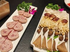 -德天肥牛海鲜火锅(城西银泰店)