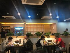 大堂-凤兴鸡煲(宝安海雅店)