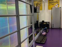 -发条鸭无人健身房(普陀中远两湾城店)