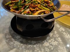 -莲餐厅·湖北菜·潜江小龙虾店(愚园路店)
