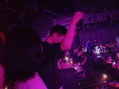 -Club Queen皇后酒吧