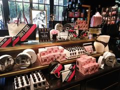 -Victoria's Secret(杭州湖滨银泰in77店)