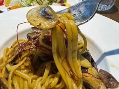 -喜洲吧·江畔老船厂·庭院餐厅(喜临院店)