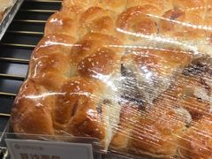 豆沙面包-昆明冠生园·蛋糕·面包(南强街店)