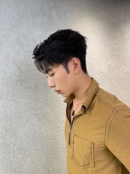 -变画·发型STUDIO